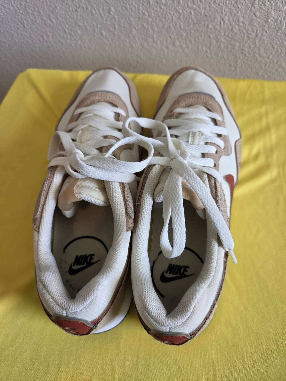 Nike Women’s Cream and Rust Retro Runner Sneakers - Picture 4 of 7